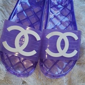 Chanel Slides